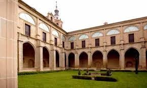 claustro YUSO2.jpg