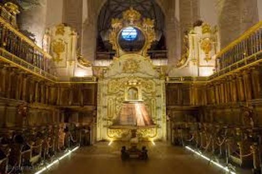 coro iglesia YUSO.jpg