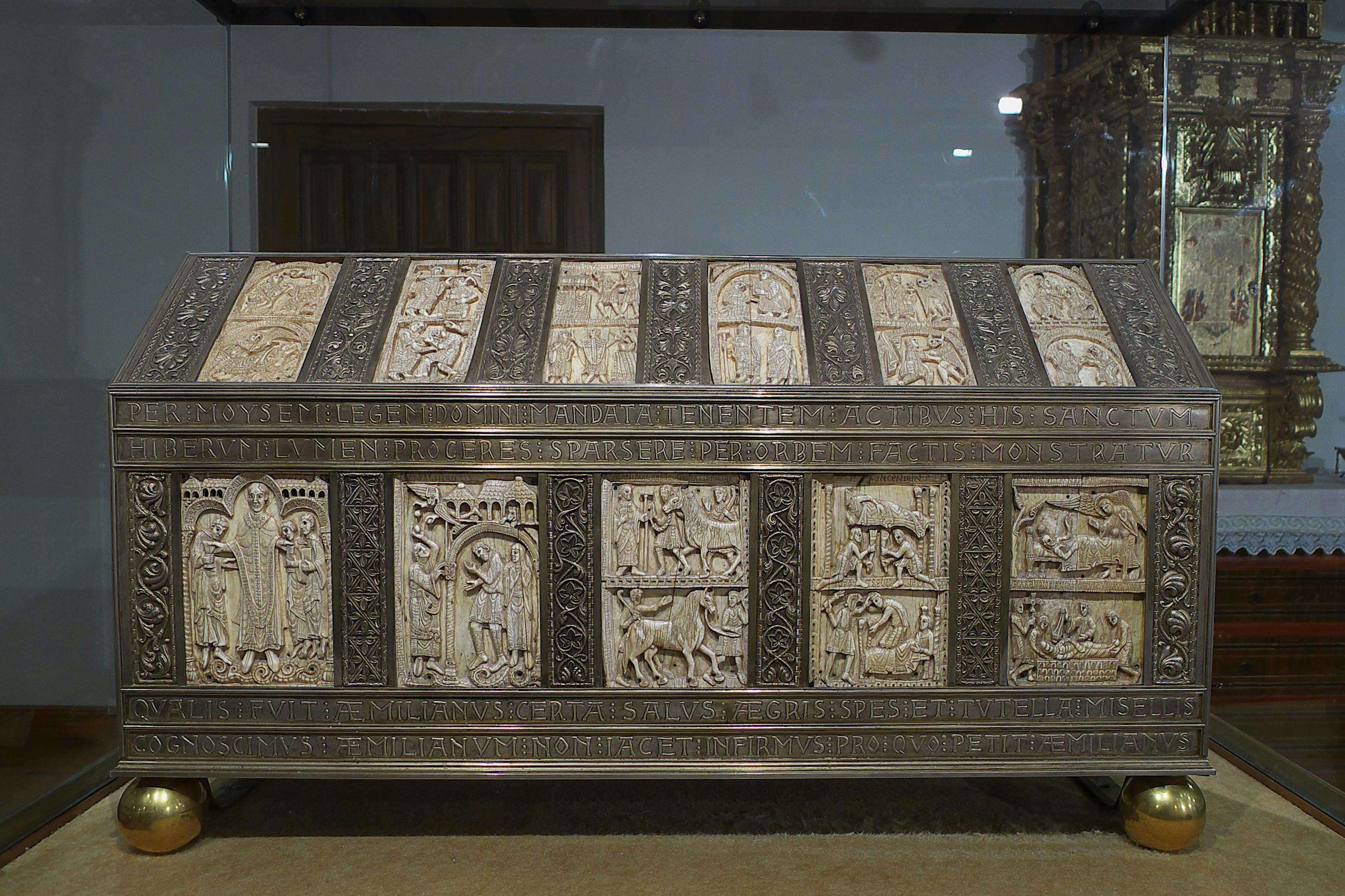 RELICARIO DE SAN MILLAN.jpg