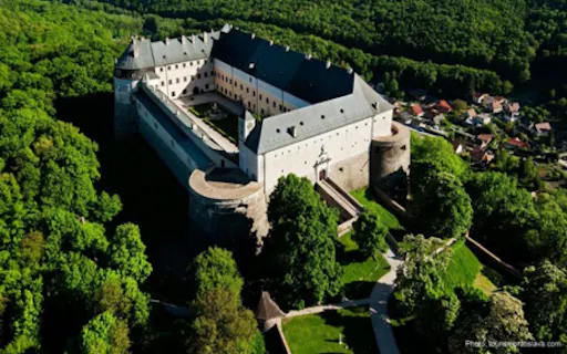 Carpatian whine 02.png