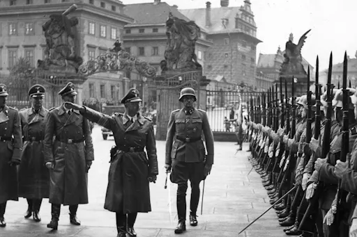 WW2andCOMMUNISM (8 of 34).jpg