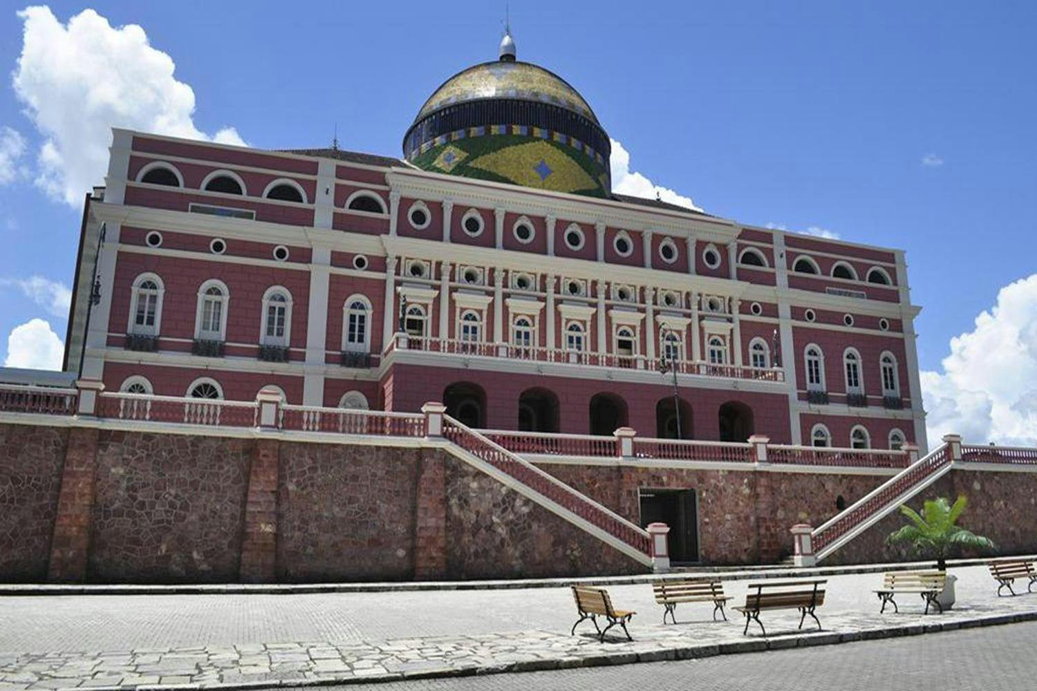 Manaus Amazon Theathre.jpg