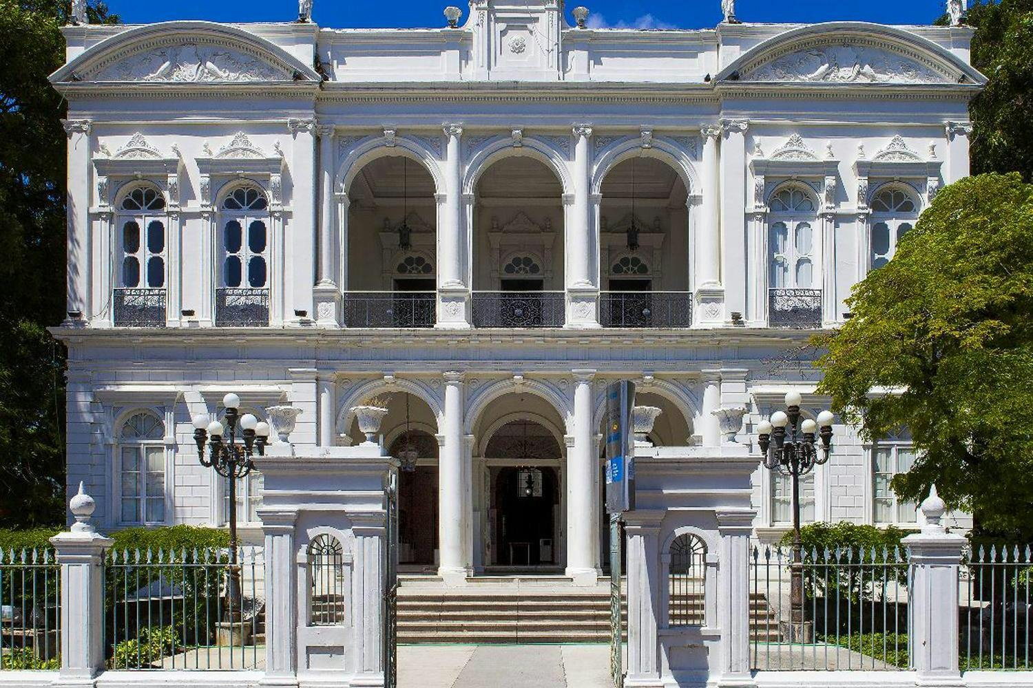 Maceio Brazil Government Palace.jpg