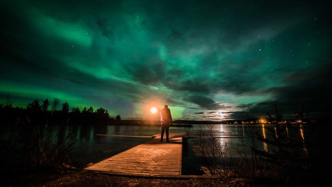Discover the Northern Lights in a photography tour 3.jpeg