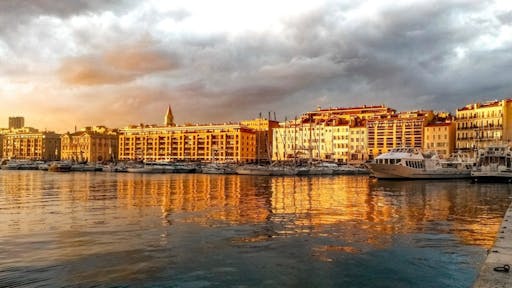 marseille-1969810_1920.jpg
