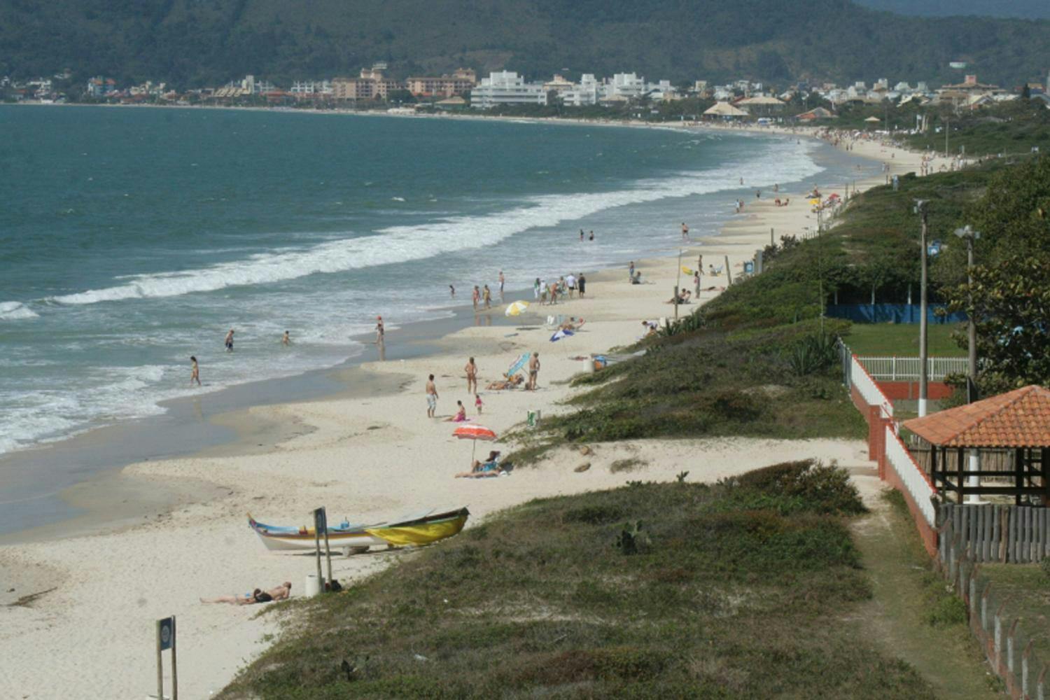 Florianopolis Brazil Jurere Beach.jpg
