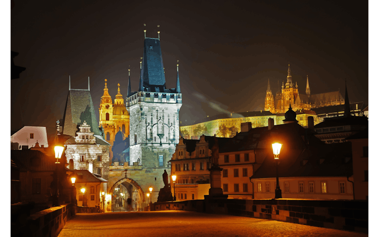 Panoramic views of Prague evening walking tour