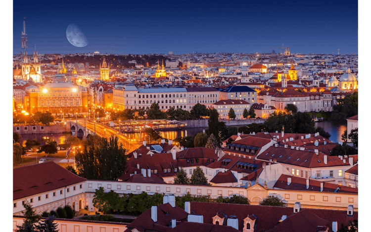 Panoramic views of Prague evening walking tour