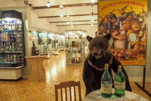 Izmailovo_Kremlin_vodka-museum-5.jpg