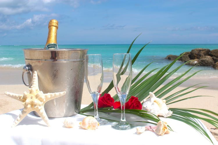 Miami Beach renewal of vows package