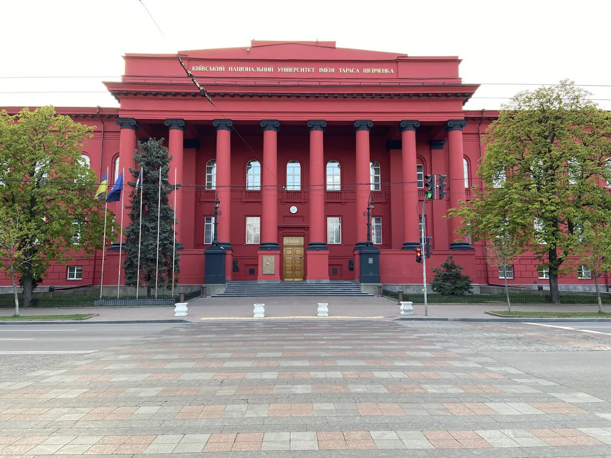 Kyiv city tour by car 2.jpg