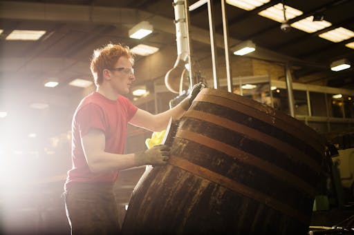 INVWHIS_SPEYSIDE_COOPERAGE_DISTILLERY_02.jpg