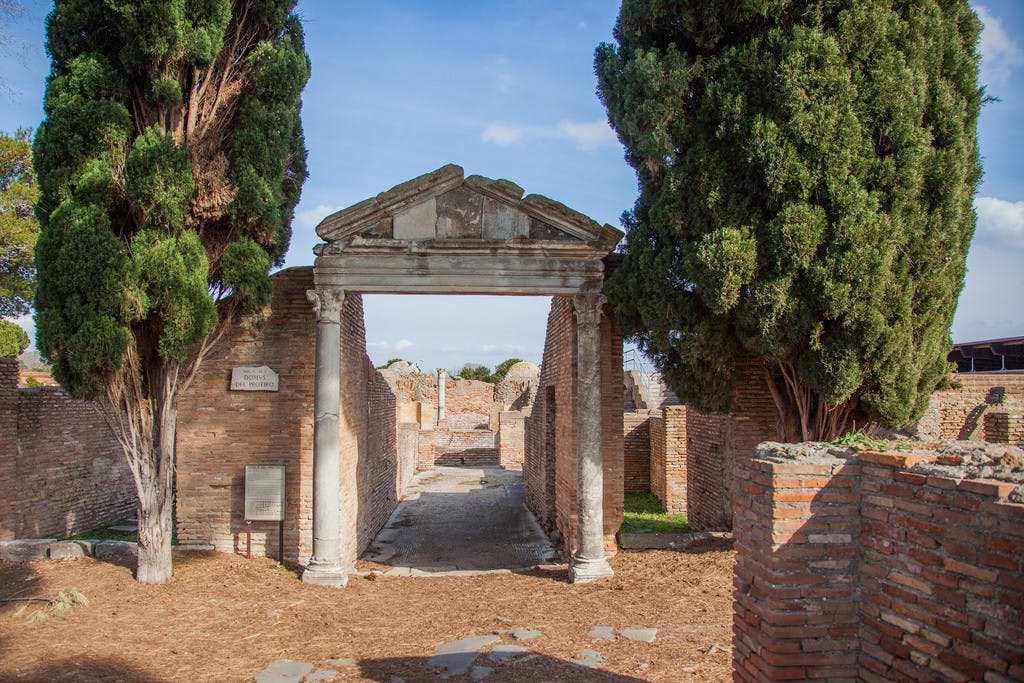 Ostia Archaeological Park.jpg