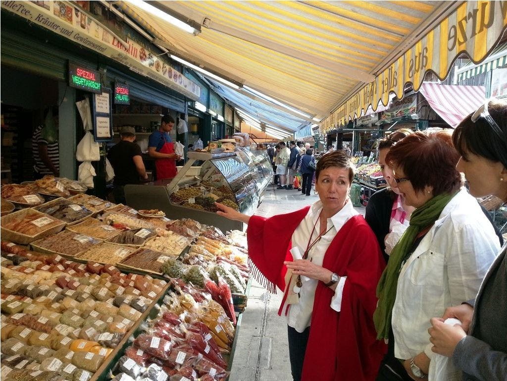 Food Tour Naschmarkt 5.jpg