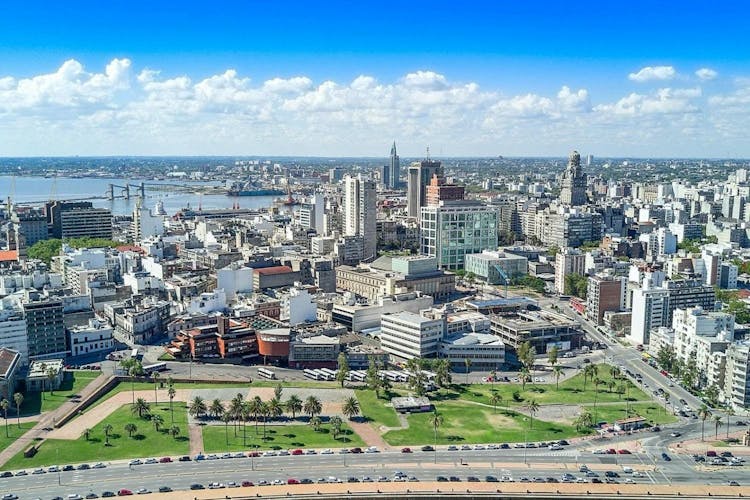Montevideo complete city tour