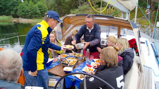 Sailing DSC03738 copy.JPG
