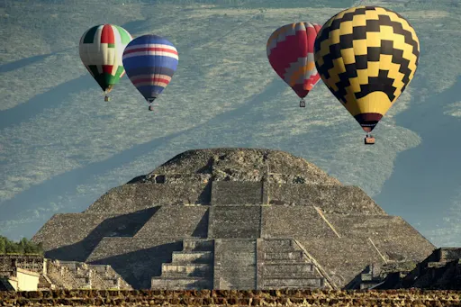 Teotihuacan pyramids and hot air balloon tour 4.jpg