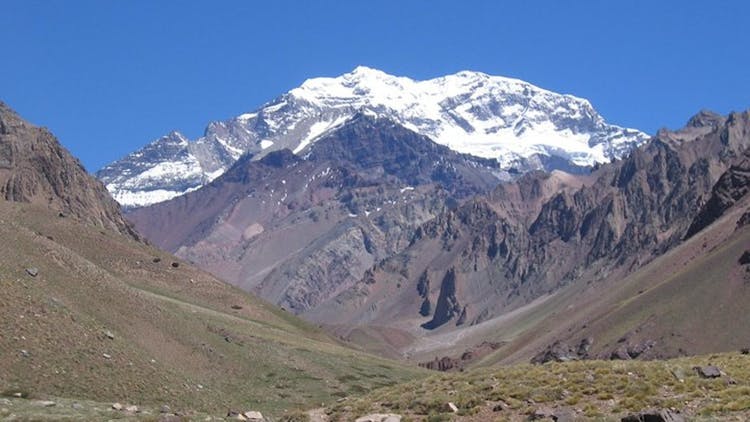 Andes high mountain guided tour in Mendoza