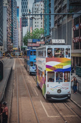 Small-group Hong Kong local food tour