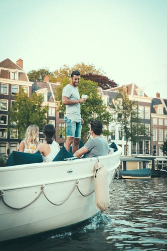 Amsterdam VIP one-hour canal cruise