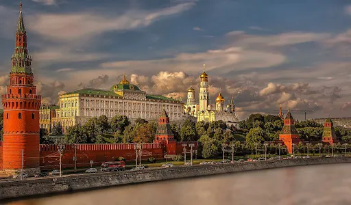 panoramniy-vid-na-kreml.jpg