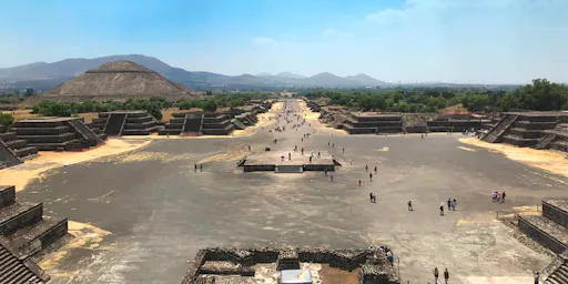 Teotihuacan Mexico 2.jpg