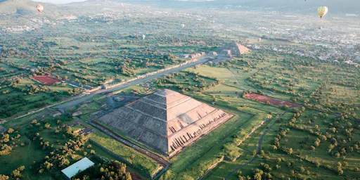 Teotihuacan Mexico 3.jpg