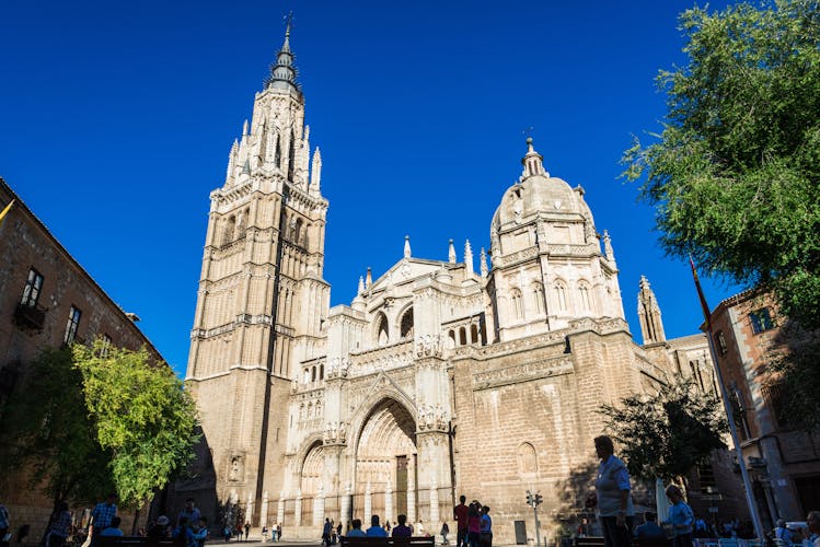 Tour to Segovia, Ávila and Toledo from Madrid