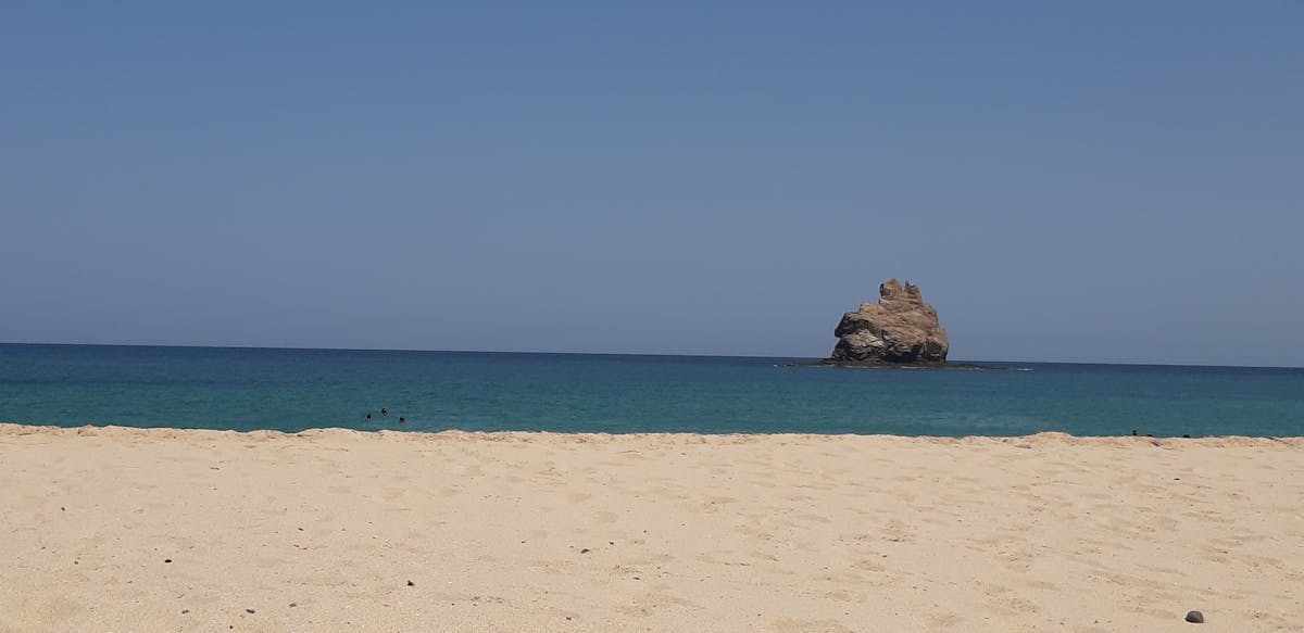 beachrelax2.jpg