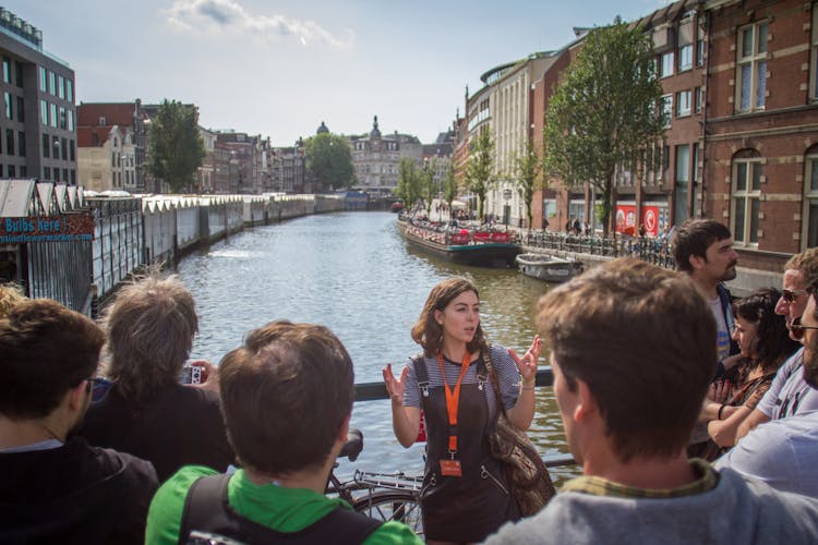 Secrets of historical Amsterdam walking tour