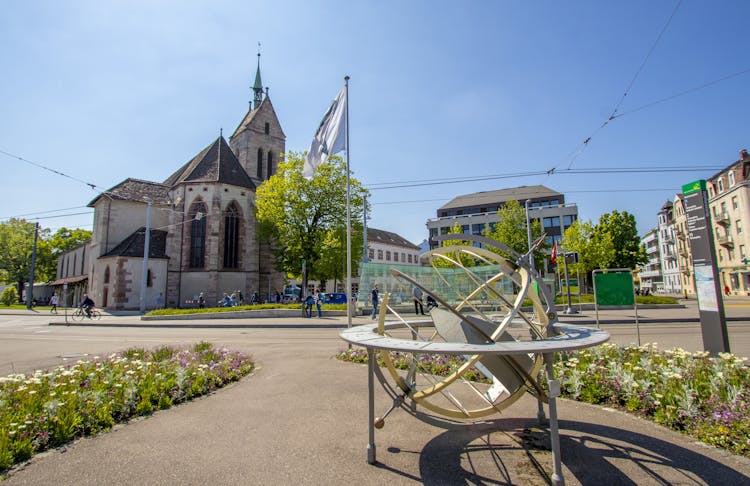 Photogenic Basel tour with a local