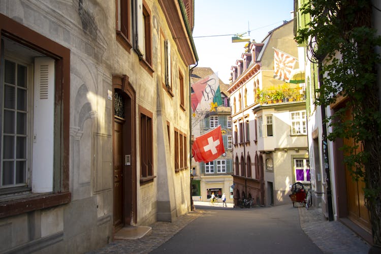 90-minute private guided tour of Basel's art with a local