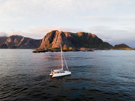 Lofoten_Summer_SailHIkeFishingSkrovaLitlmolla_27.jpg