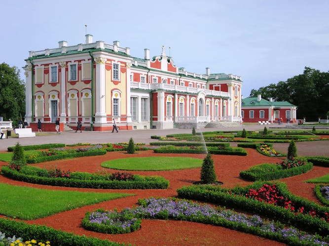 Art and culture tour of Tallinn with a Local