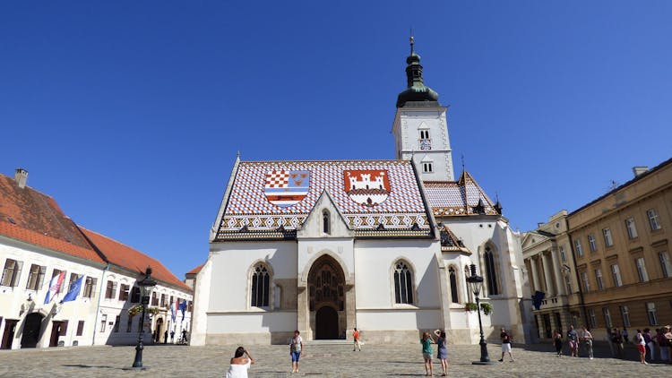 Discover Zagreb in 60 minutes with a local