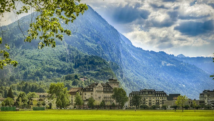 Discover Interlaken's most photogenic spots with a local