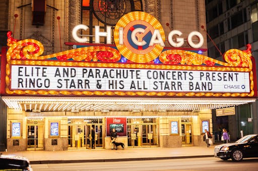 ChicagoTheatre_Go_CHI_allinc.jpg