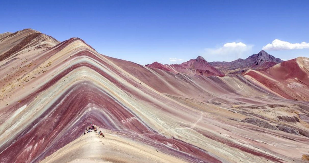 Rainbow Mountain Vinicunca Peru 2.jpg