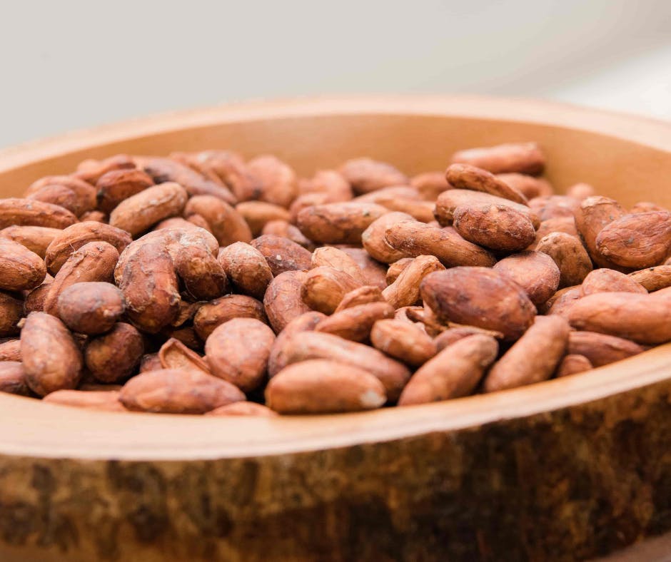 8 cacao beans.png