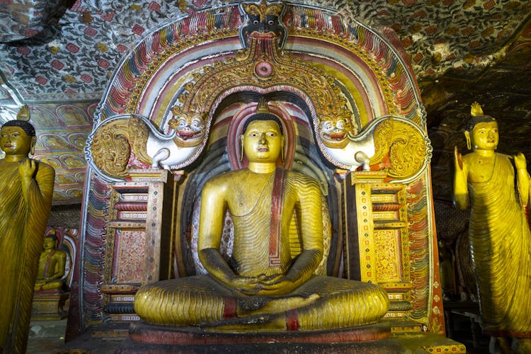 Dambulla, Sigiriya, Habarana, Polonnaruwa 2-day tour from Kandy