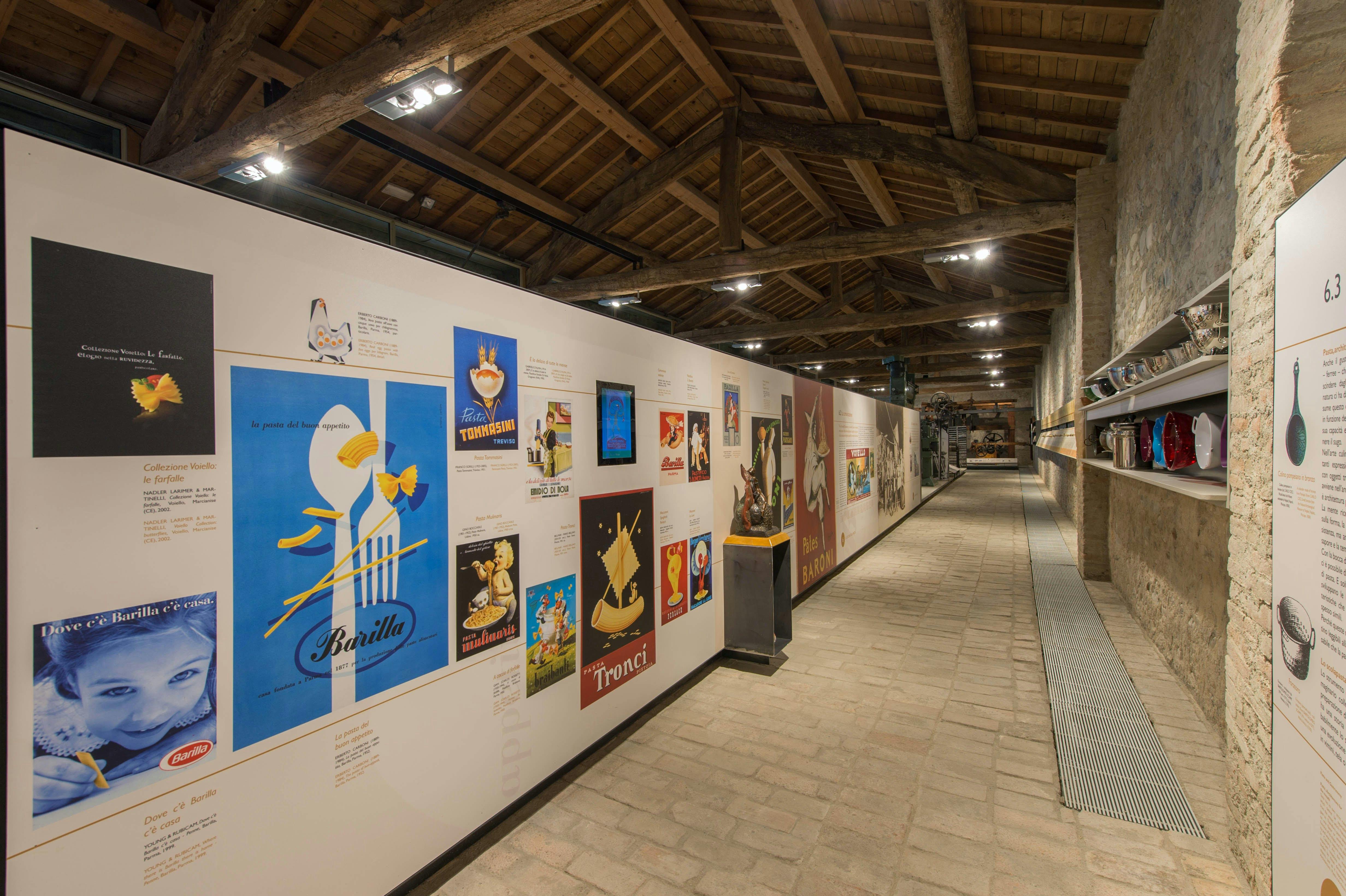 22 - Museo della Pasta - Collecchio (Foto L. Rossi) - La sezione della pubblicità_DSC5178 copia 2.jpg