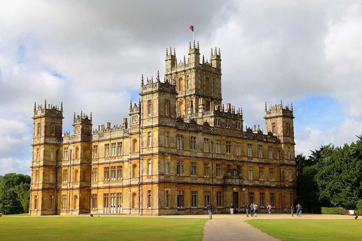 highclere-2146645_960_720.jpg