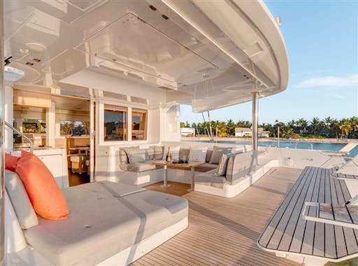 exterior lower deck_1.jpg