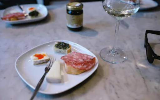 1-Florence Wine 2.jpg