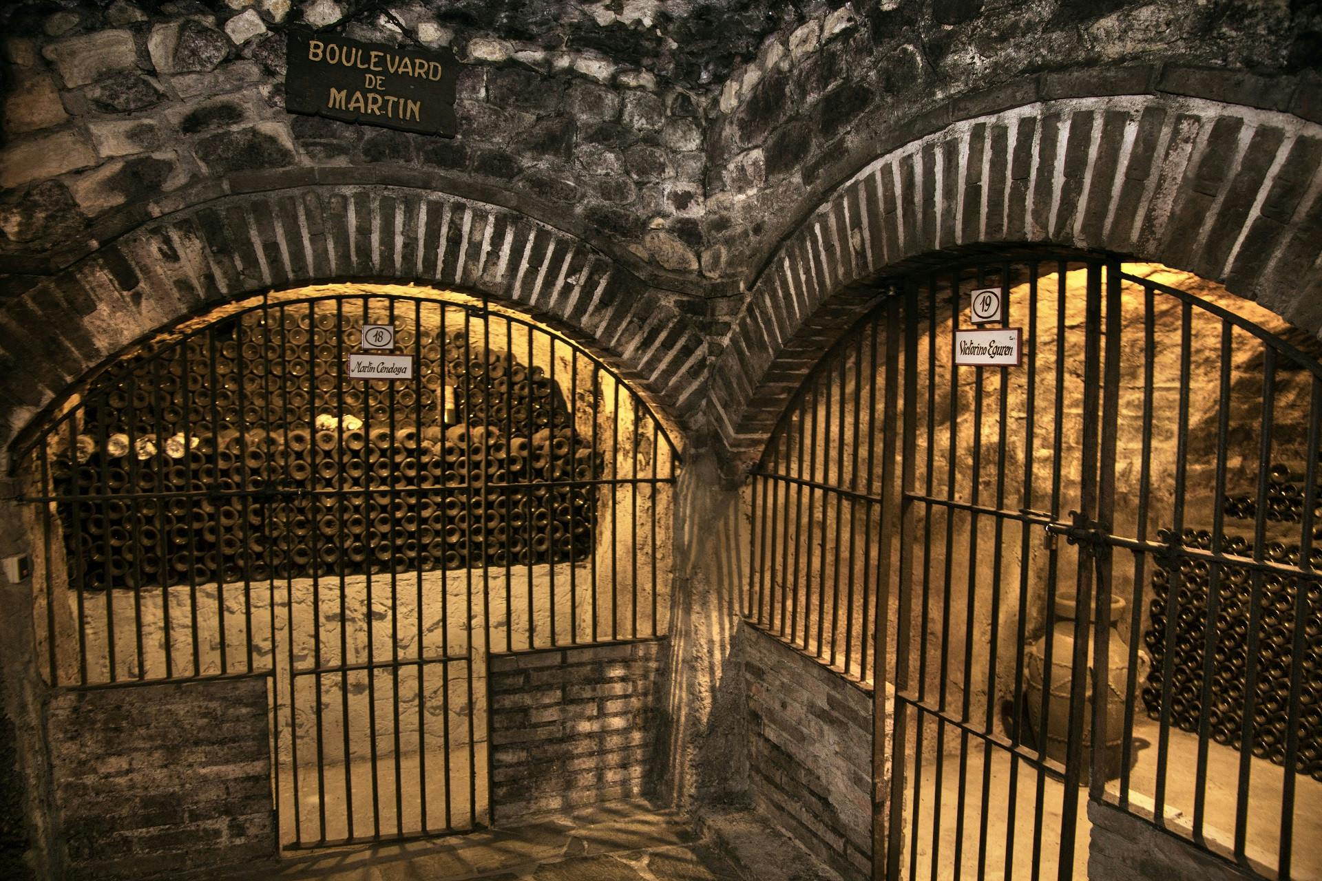 Two Wine Cellars visit with tasting in La Rioja and Wine cellar visit with tasting and lunch included (2).JPG