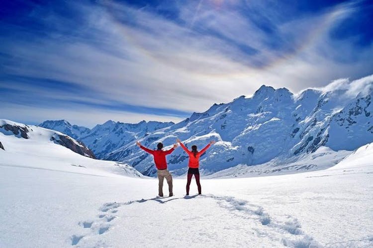 Glacier highlights ski plane scenic flight