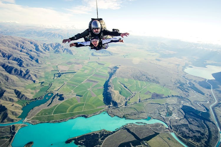 9,000ft Skydive tandem over Mt. Cook