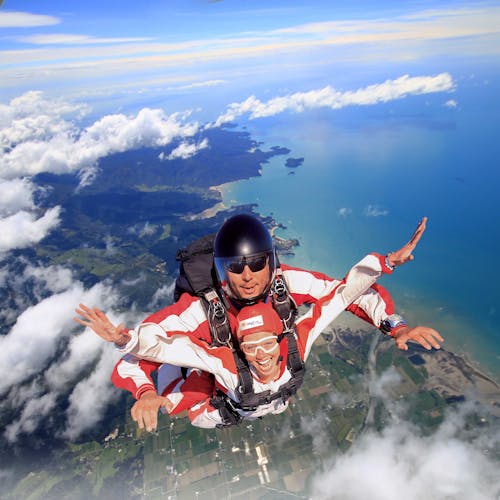 9,000ft tandem skydive over Abel Tasman