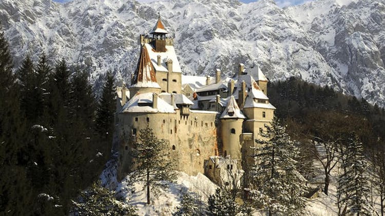Private day trip to Dracula Castle, Peles Castle and Brasov from Bucharest