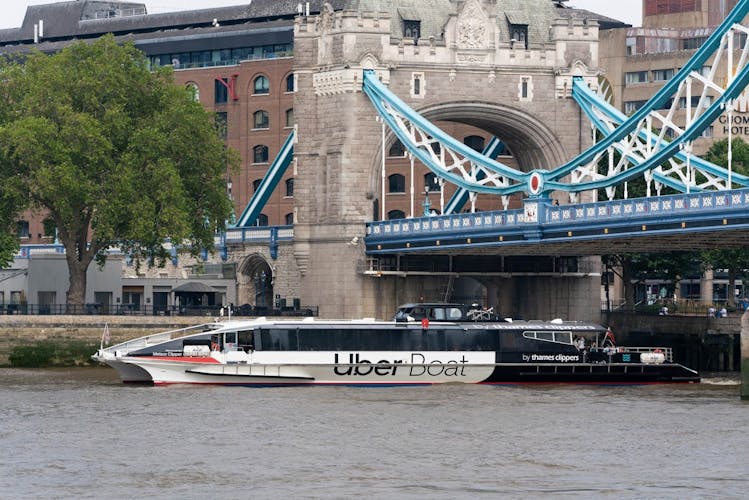 Emirates Airline Cable Car ride and Uber Boat by Thames Clippers River Roamer hop-on-hop-off day-ticket